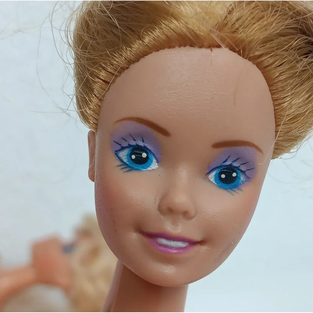 Barbie Super Hair 1986 Doll Super Star 80s Big Hair Blue Eyeshadow Pink Dress